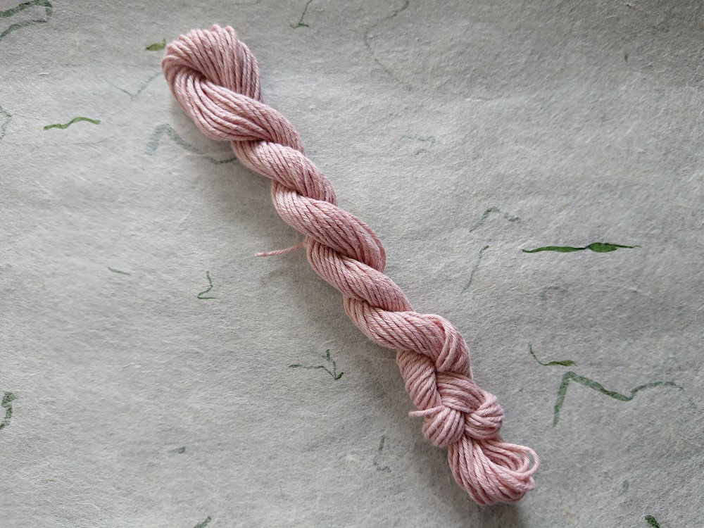 りんご染め　草木染め綿糸